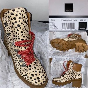 NEW, RUBI BOOTS IN LEOPARD